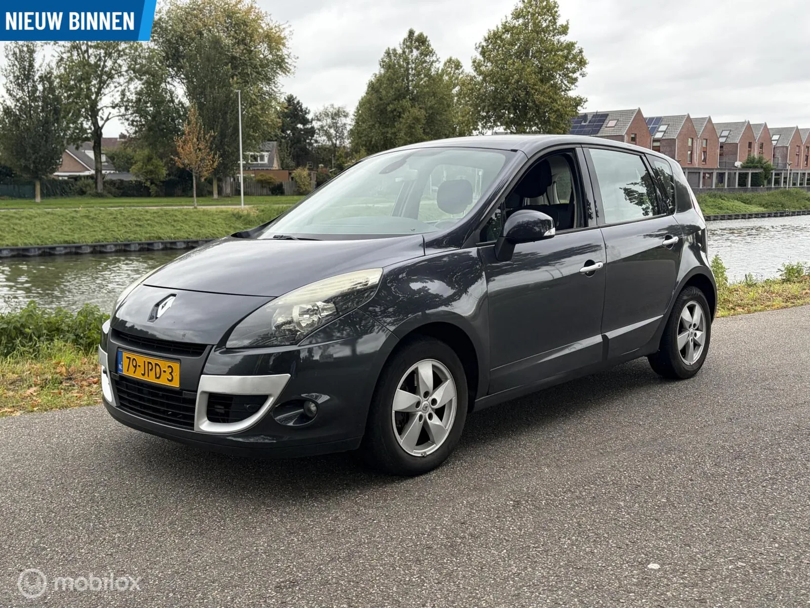 Renault Scénic (2009) — foto 1