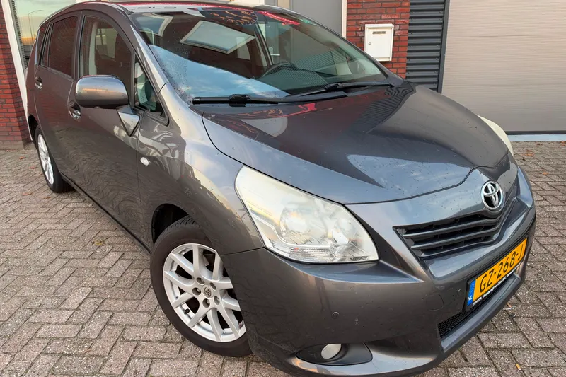 Toyota Verso (2013)