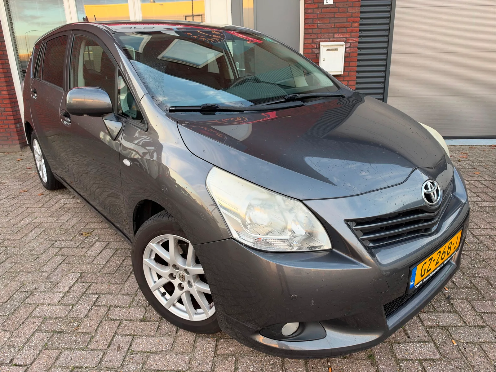 Toyota Verso (2013) — foto 1