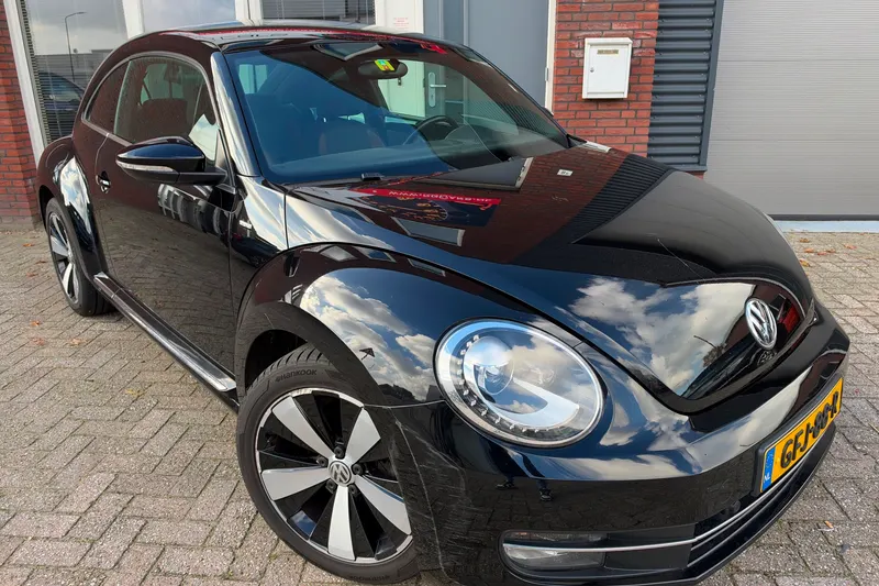 Volkswagen Beetle (2016)