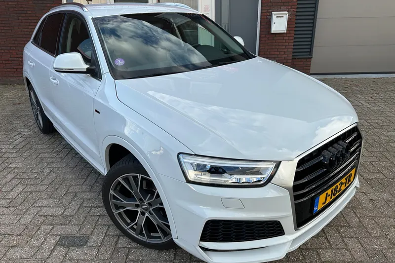 Audi Q3 (2017)