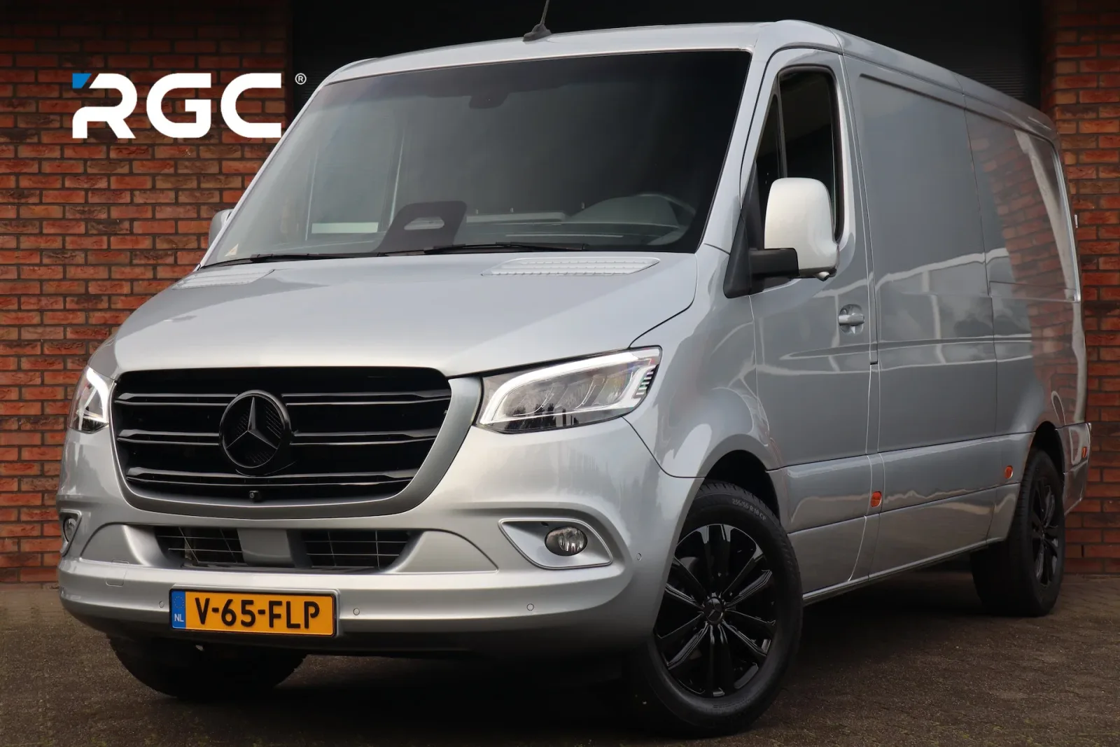 Mercedes-Benz Sprinter (2024) — foto 1