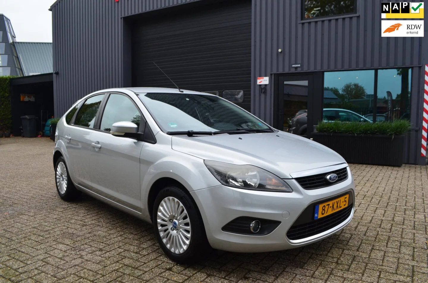 Ford Focus (2010) — foto 1