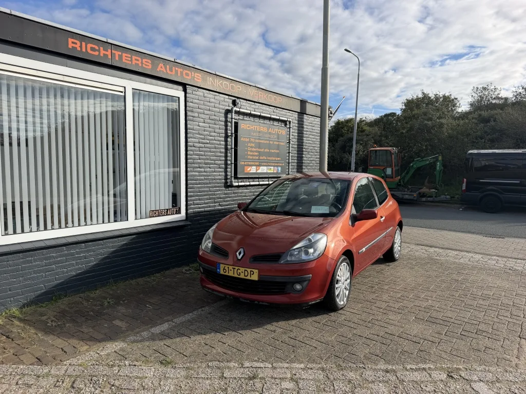 Renault Clio (2006) — foto 1