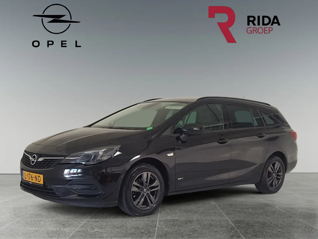 Opel Astra (2021) — foto 1