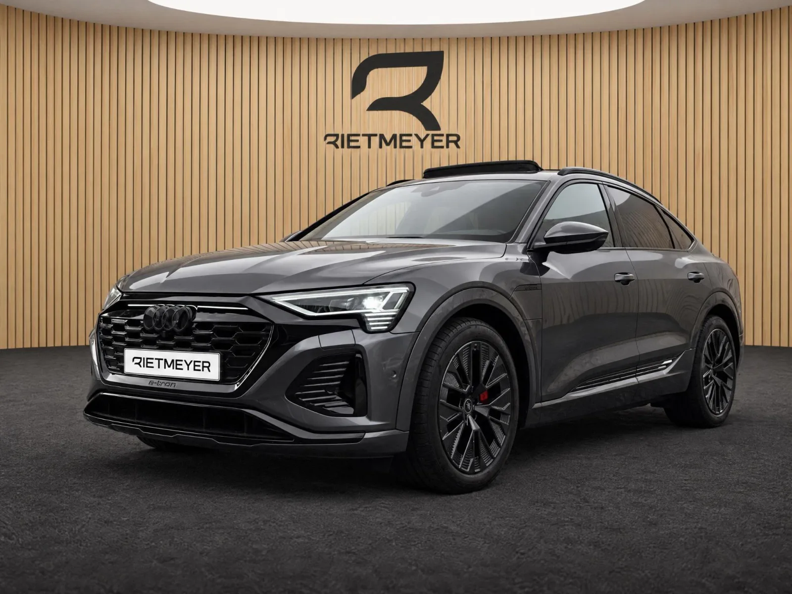 Audi Q8 e-tron (2024) — foto 1