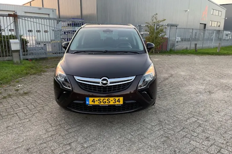 Opel Zafira (2013)