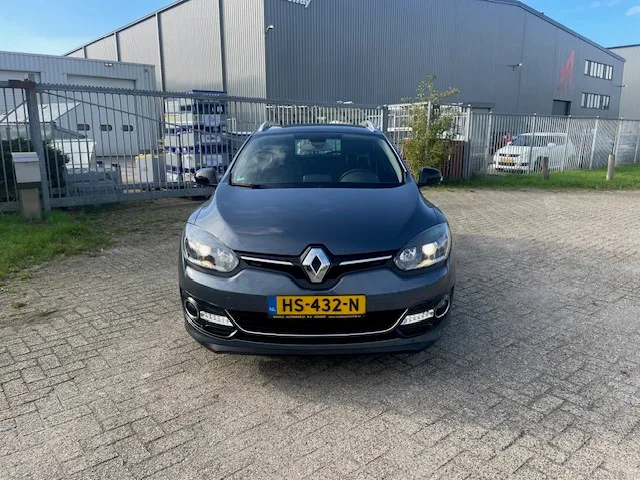 Renault Mégane (2016) — foto 1