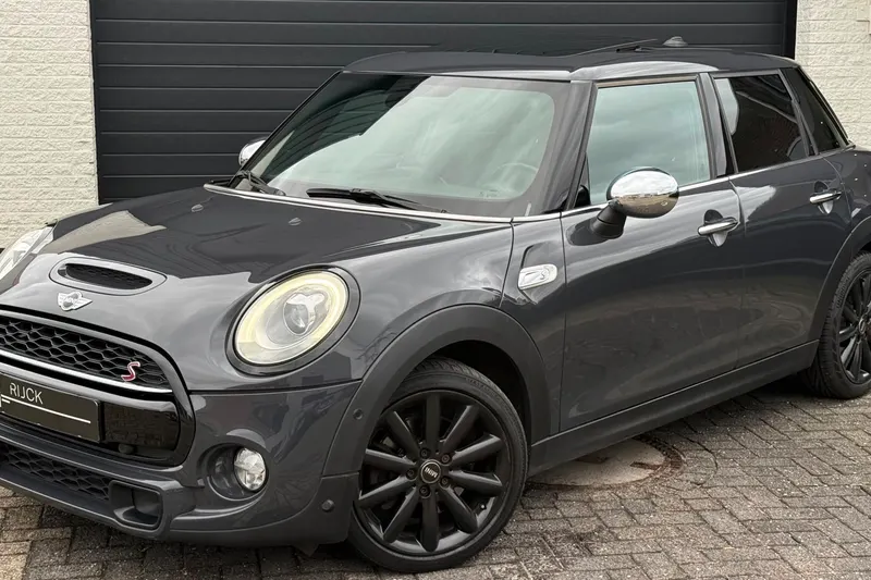 MINI Cooper S (2016)