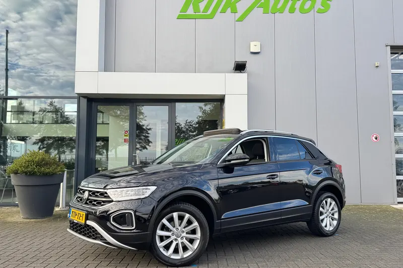 Volkswagen T-Roc (2024)