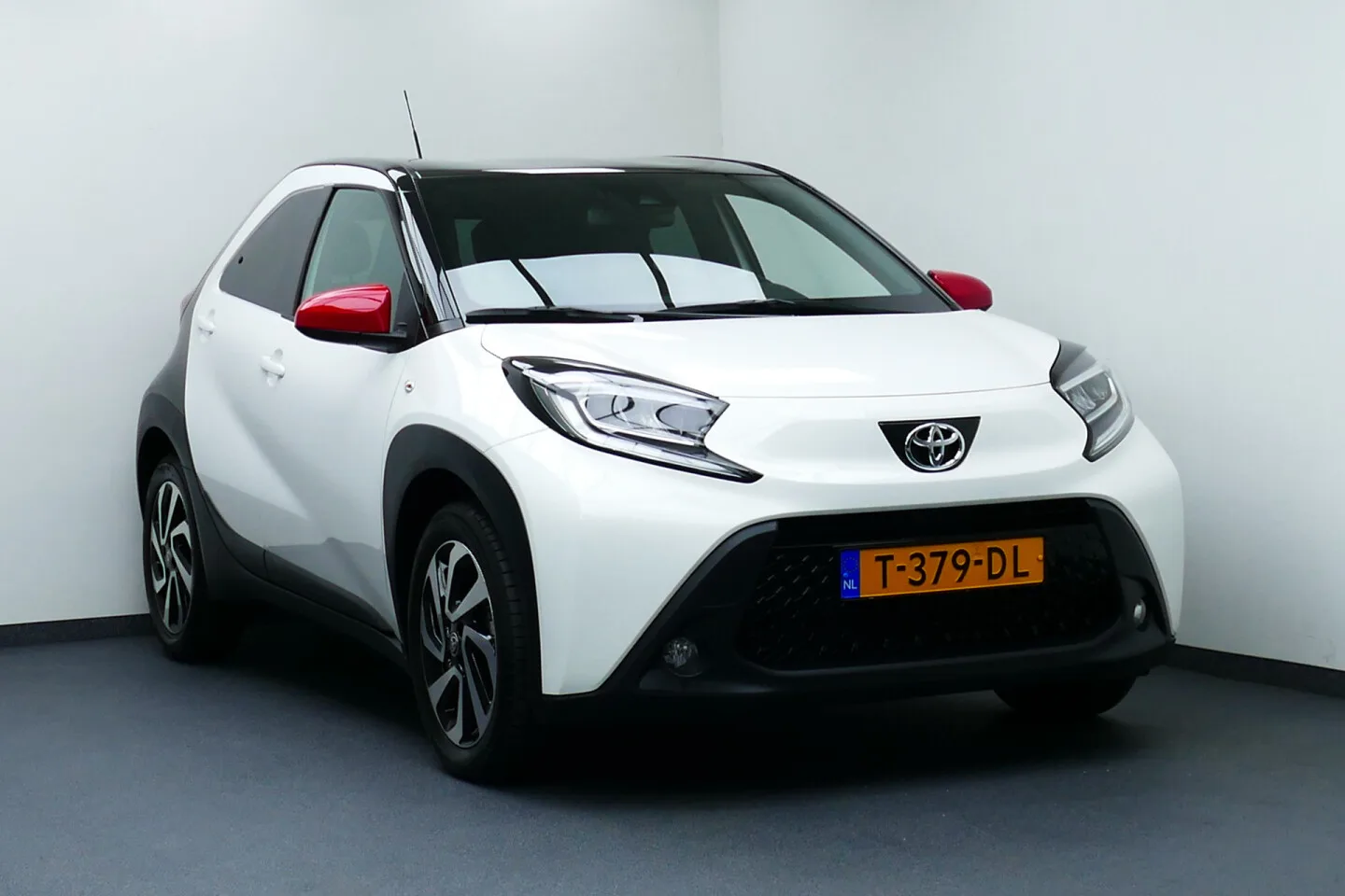 Toyota Aygo X (2023) — foto 1
