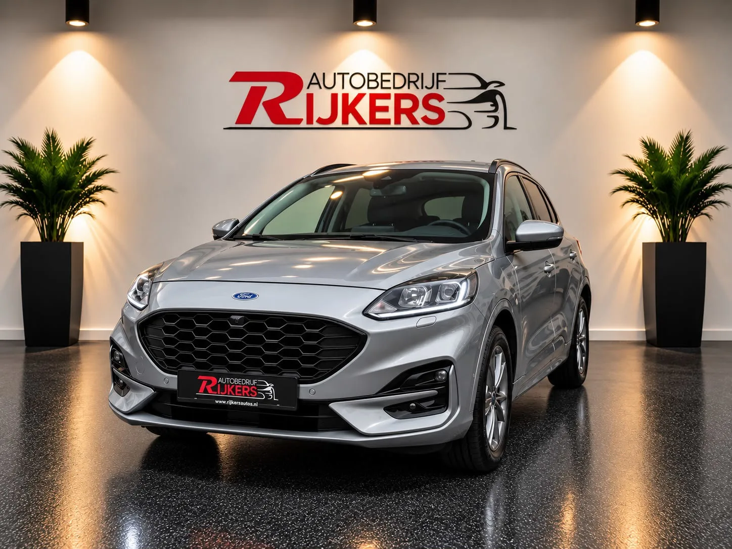 Ford Kuga (2023) — foto 1