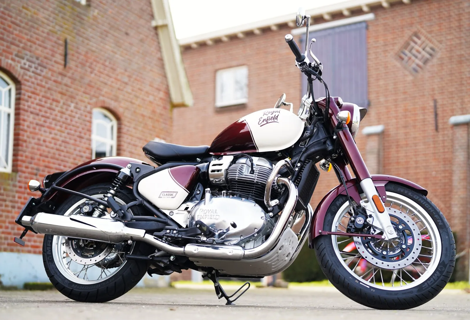 Royal Enfield Classic 650 (0) — foto 1