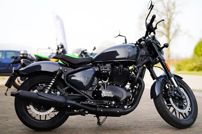 Royal Enfield Shotgun 650 (0)