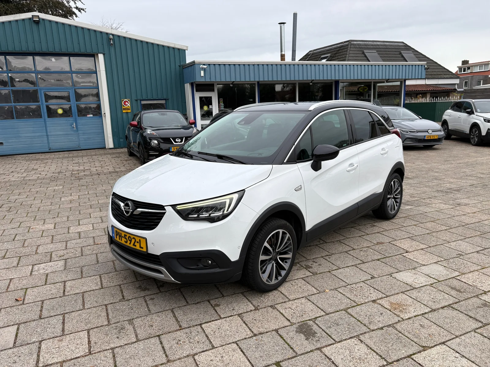 Opel Crossland (2017) — foto 1
