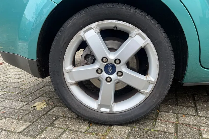 Ford Focus (2007)