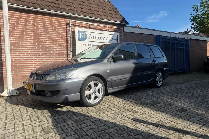 Mitsubishi Lancer (2006)