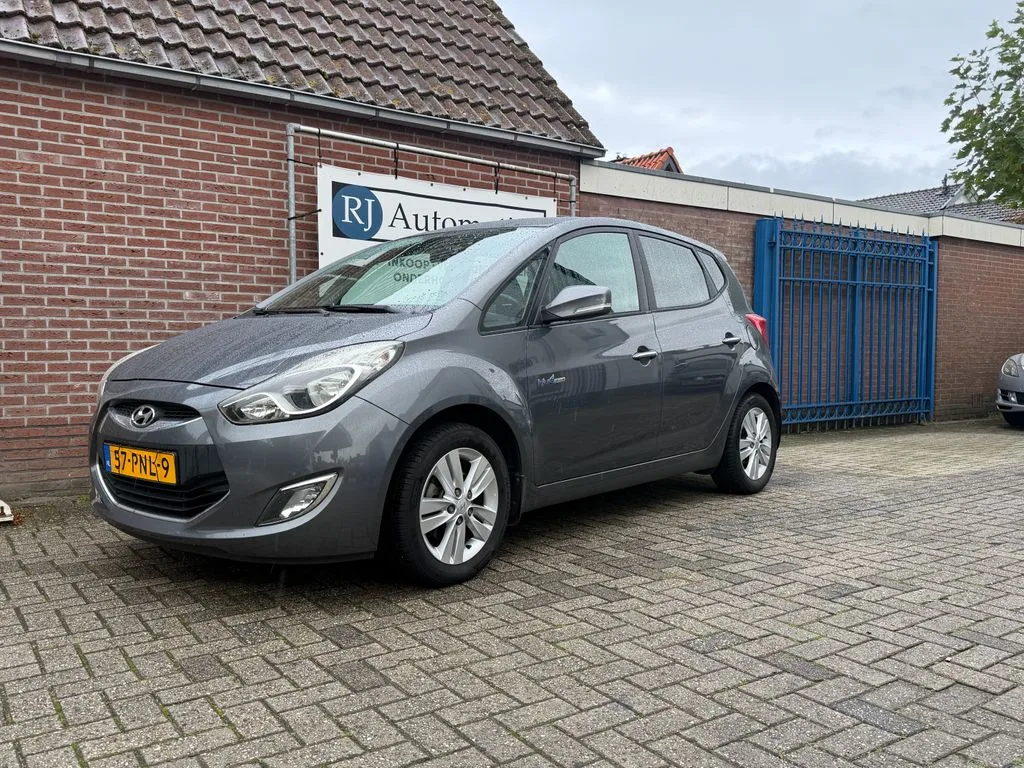 Hyundai ix20 (2011) — foto 1