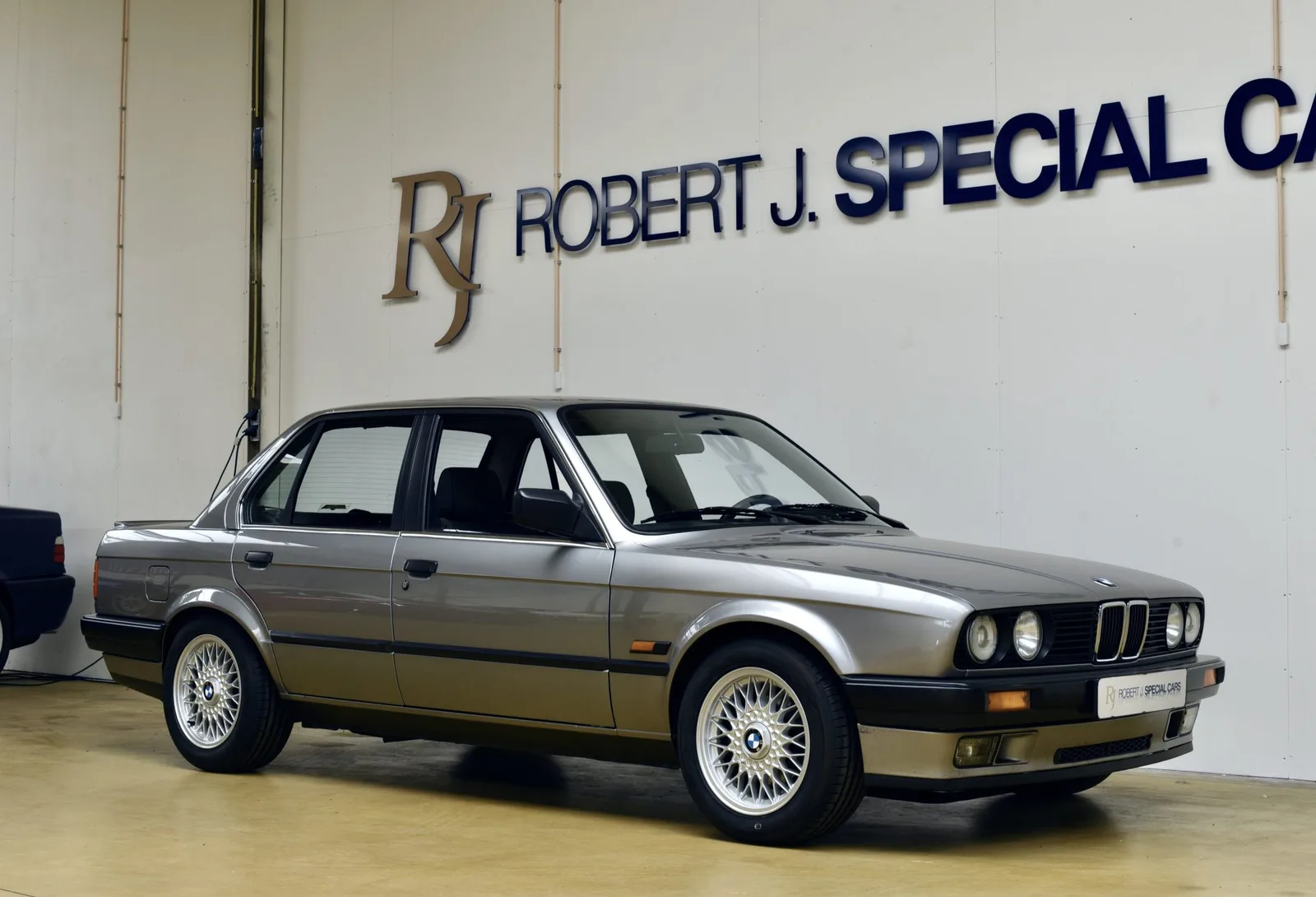 BMW 3-Serie (1989) — foto 1