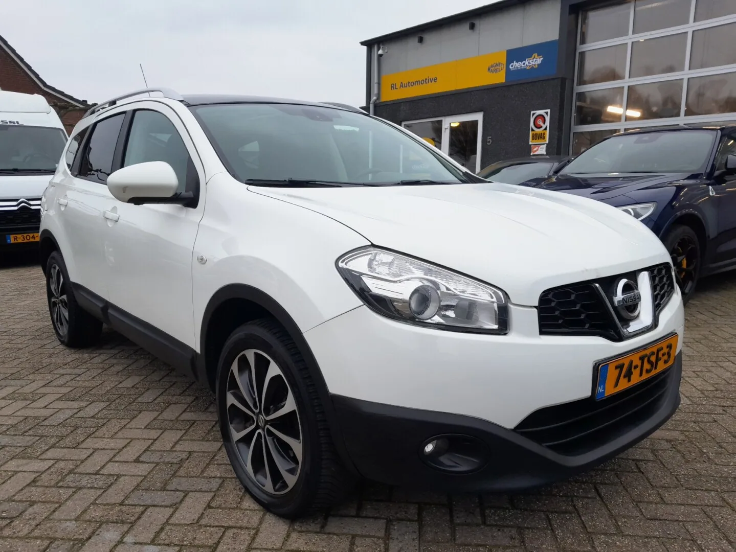 Nissan Qashqai (2012) — foto 1