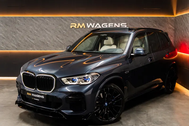 BMW X5 (2022)