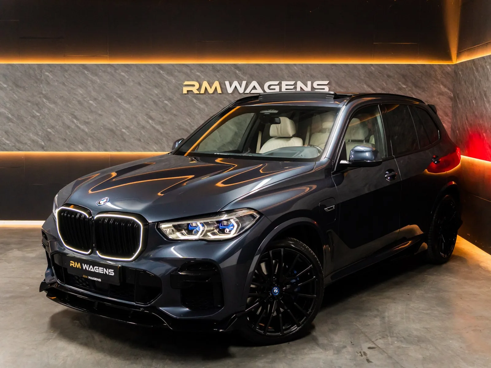 BMW X5 (2022) — foto 1