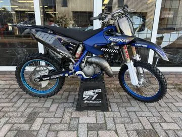 Yamaha YZ 125 (2004) — foto 1