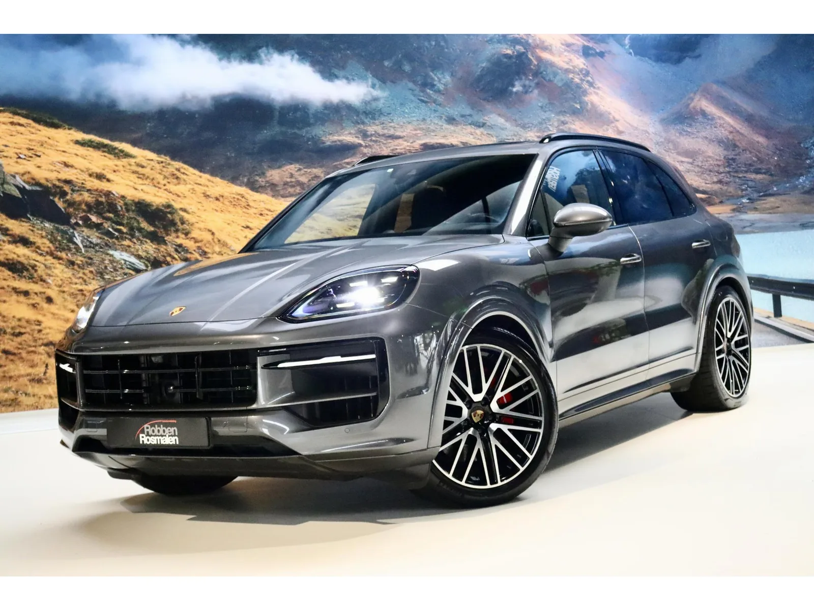 Porsche Cayenne (2024) — foto 1