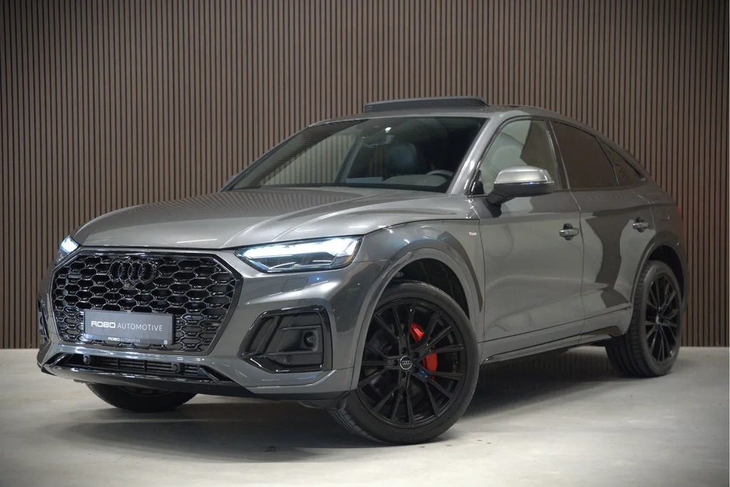 Audi Q5 Sportback (2023) — foto 1