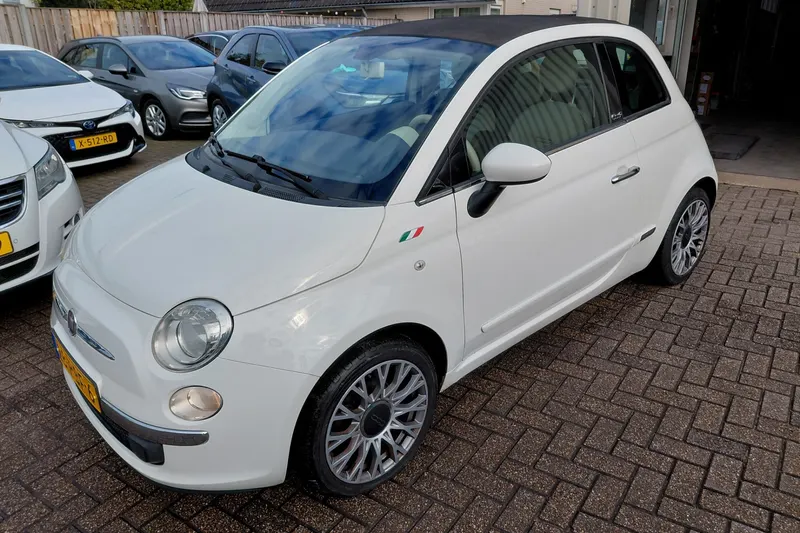 Fiat 500C (2011)