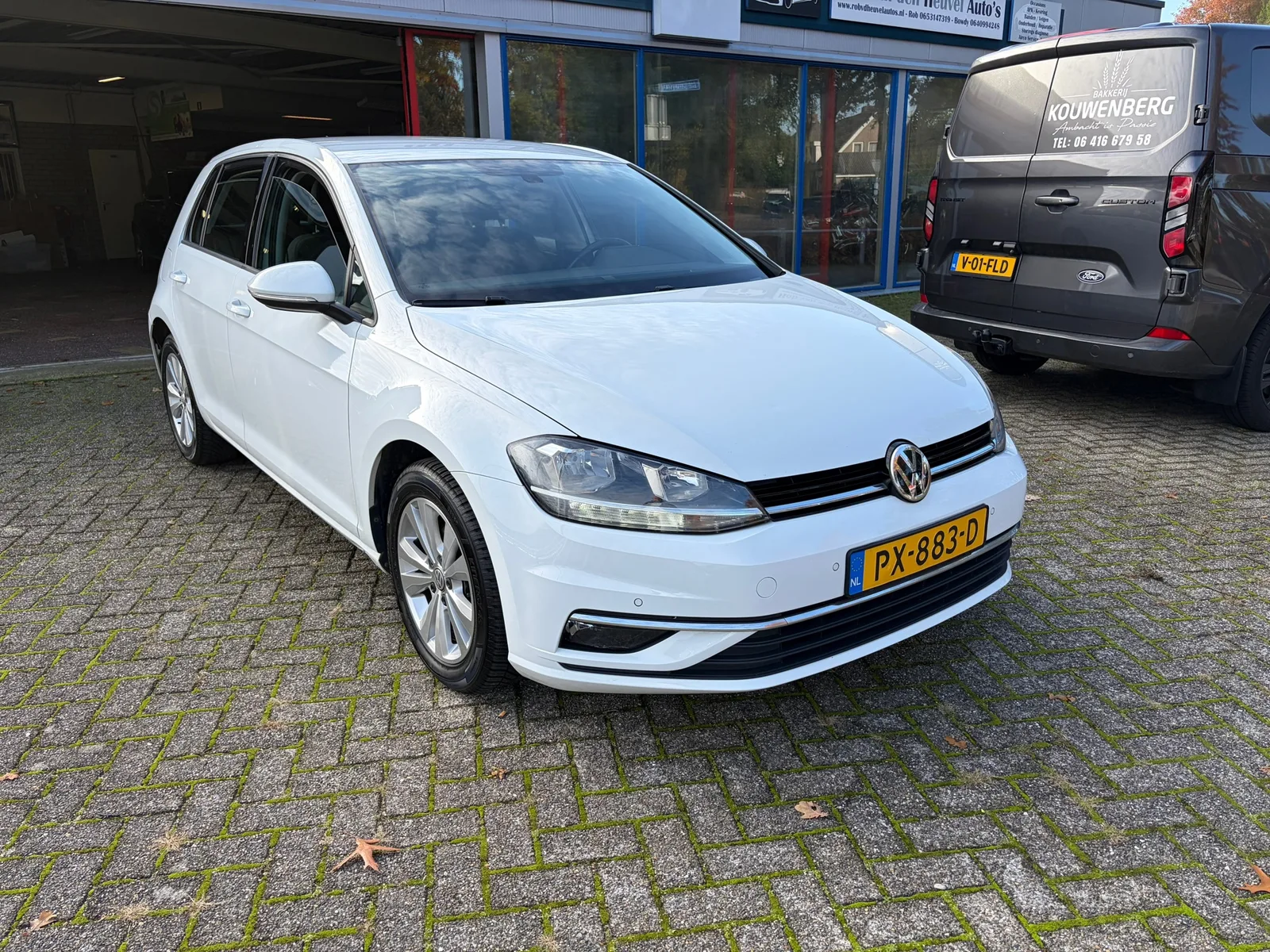 Volkswagen Golf (2017) — foto 1
