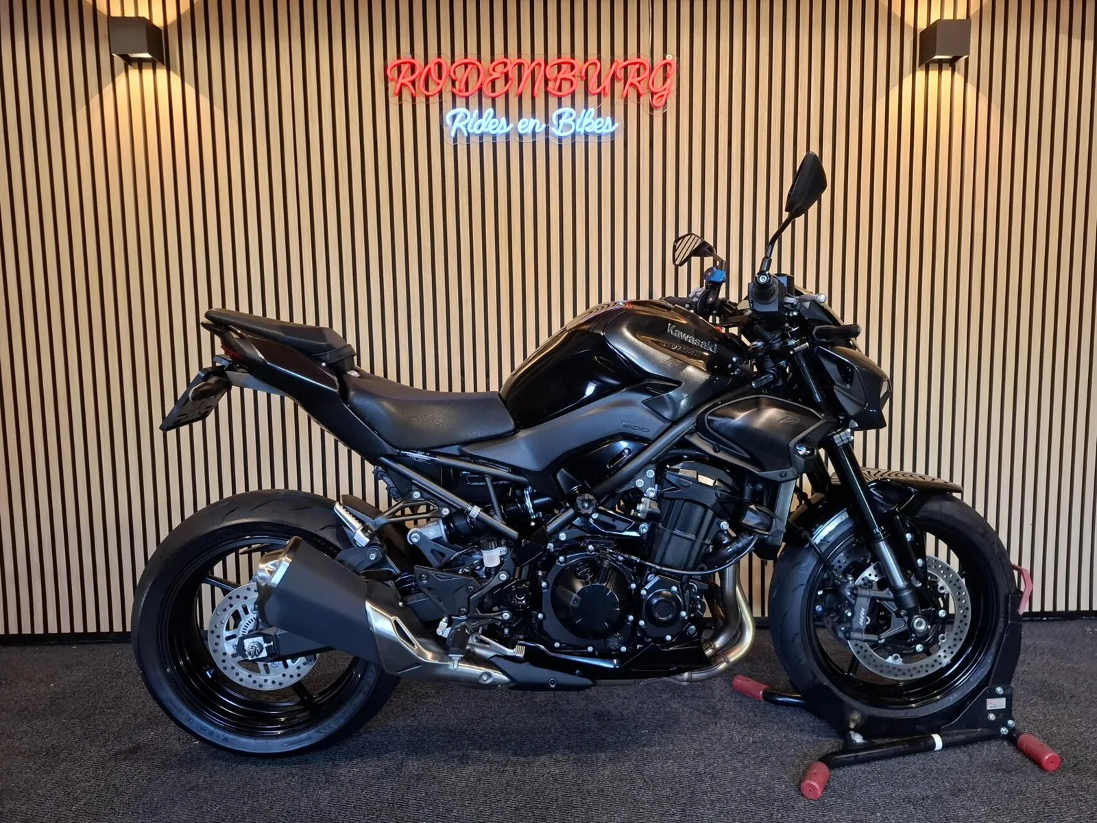 Kawasaki Z 900 (2026) — foto 1