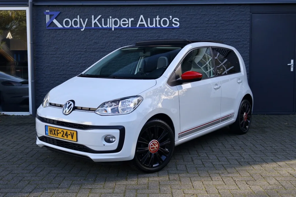 Volkswagen Up! (2017) — foto 1