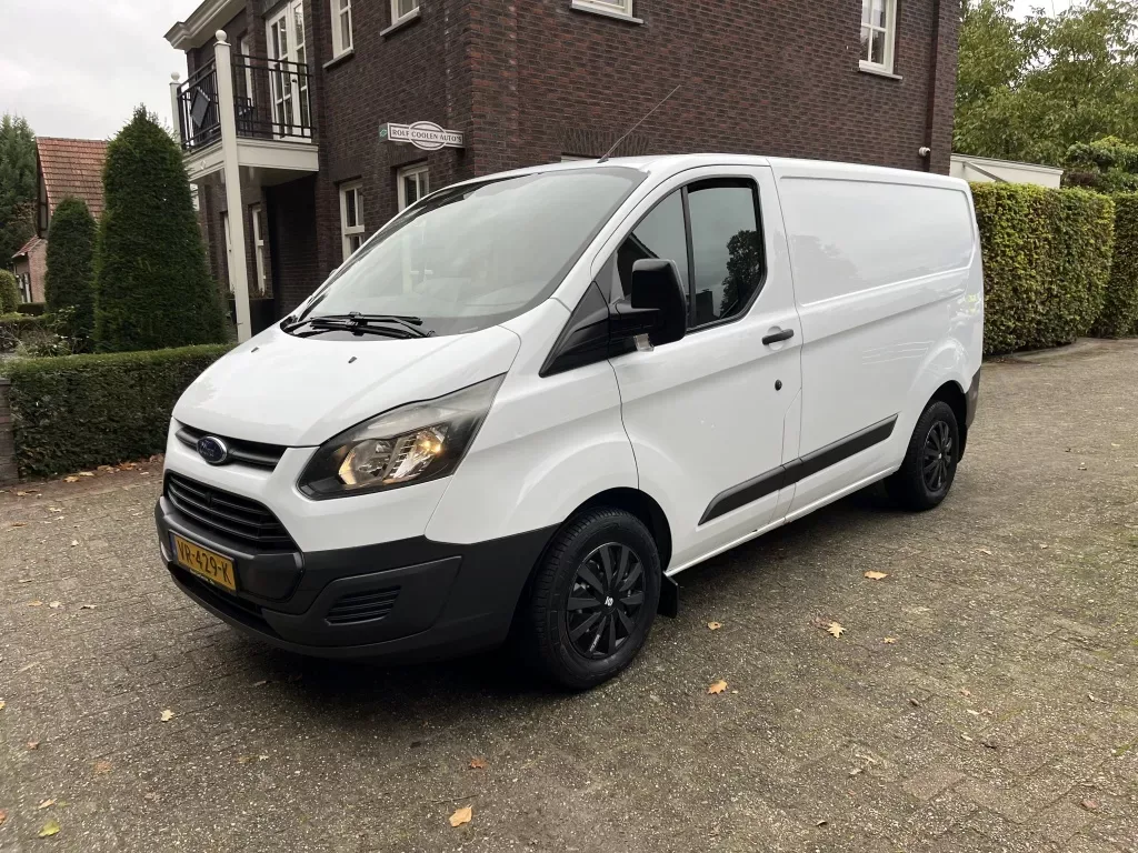 Ford Transit Custom (2015) — foto 1
