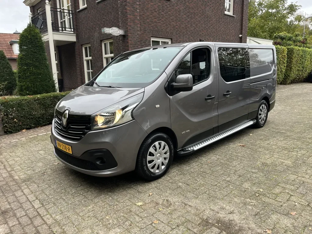 Renault Trafic (2015) — foto 1