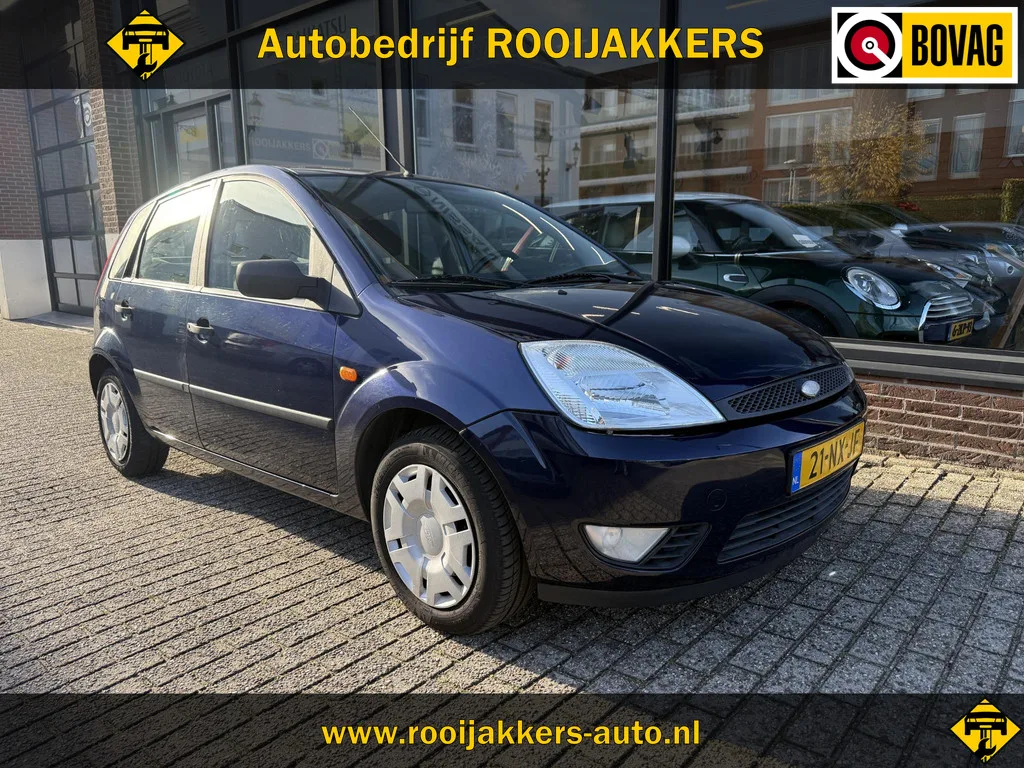 Ford Fiesta (2004) — foto 1