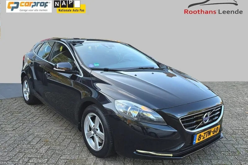 Volvo V40 (2015)