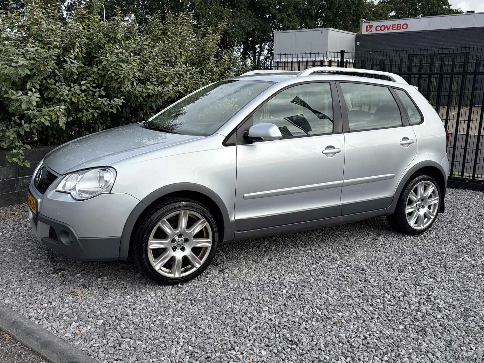 Volkswagen Polo (2006) — foto 1
