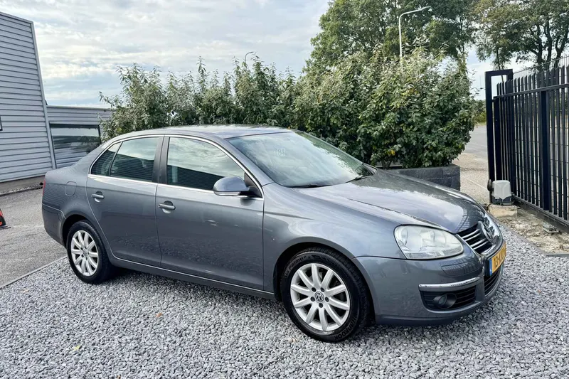 Volkswagen Jetta (2010)