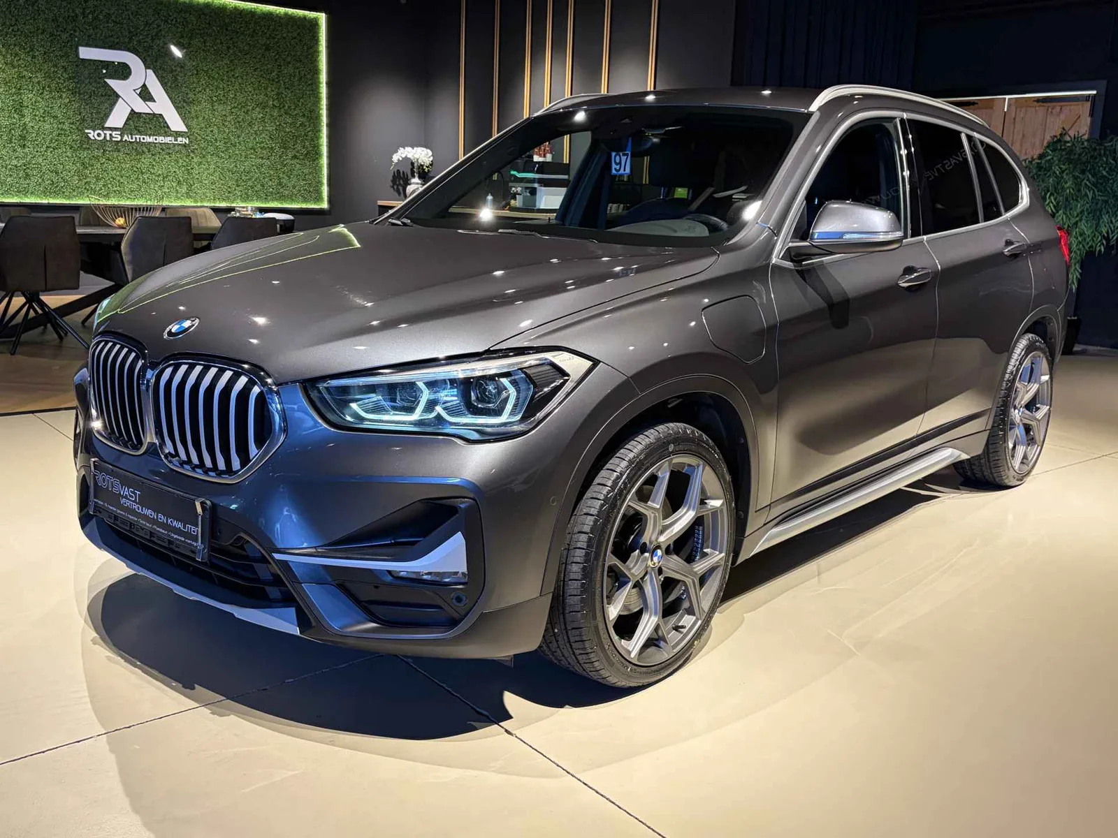 BMW X1 (2020) — foto 1