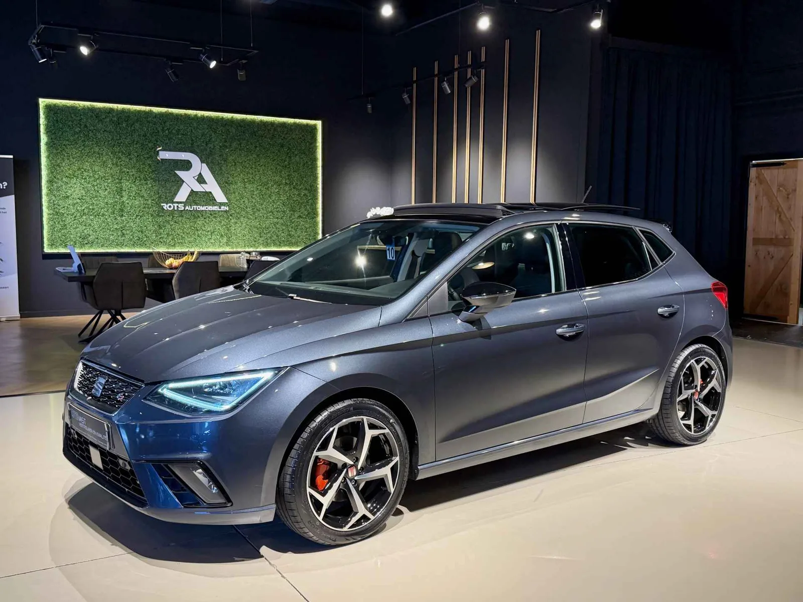 SEAT Ibiza (2019) — foto 1
