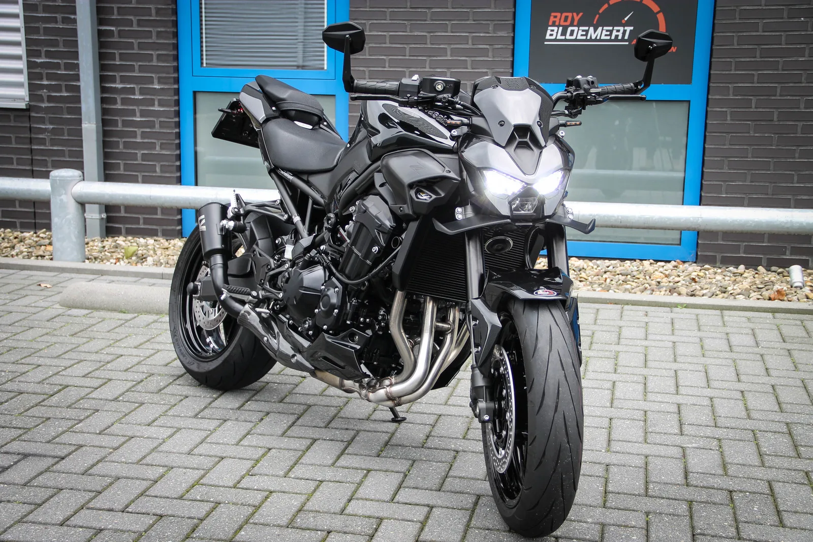 Kawasaki Z 900 (2025) — foto 1