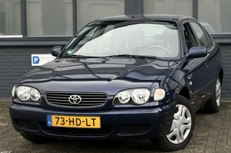Toyota Corolla (2001)