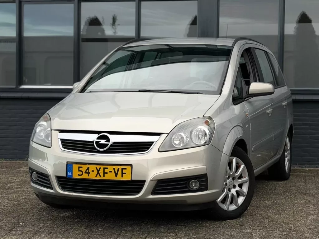 Opel Zafira (2007) — foto 1