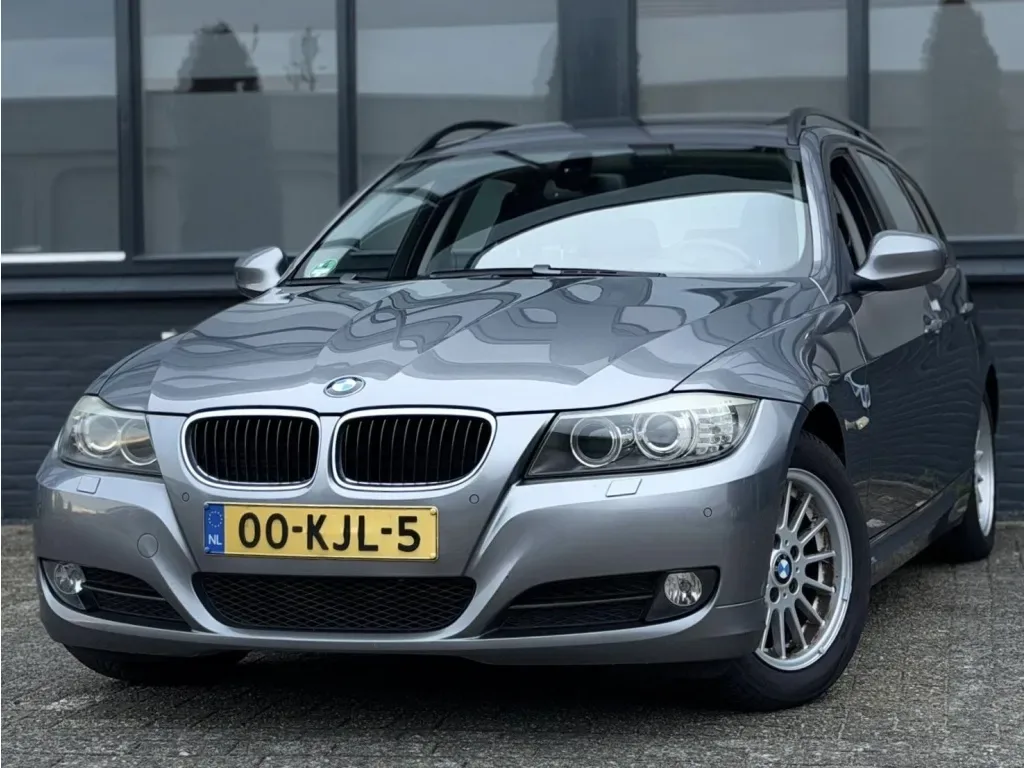 BMW 3-Serie (2009) — foto 1