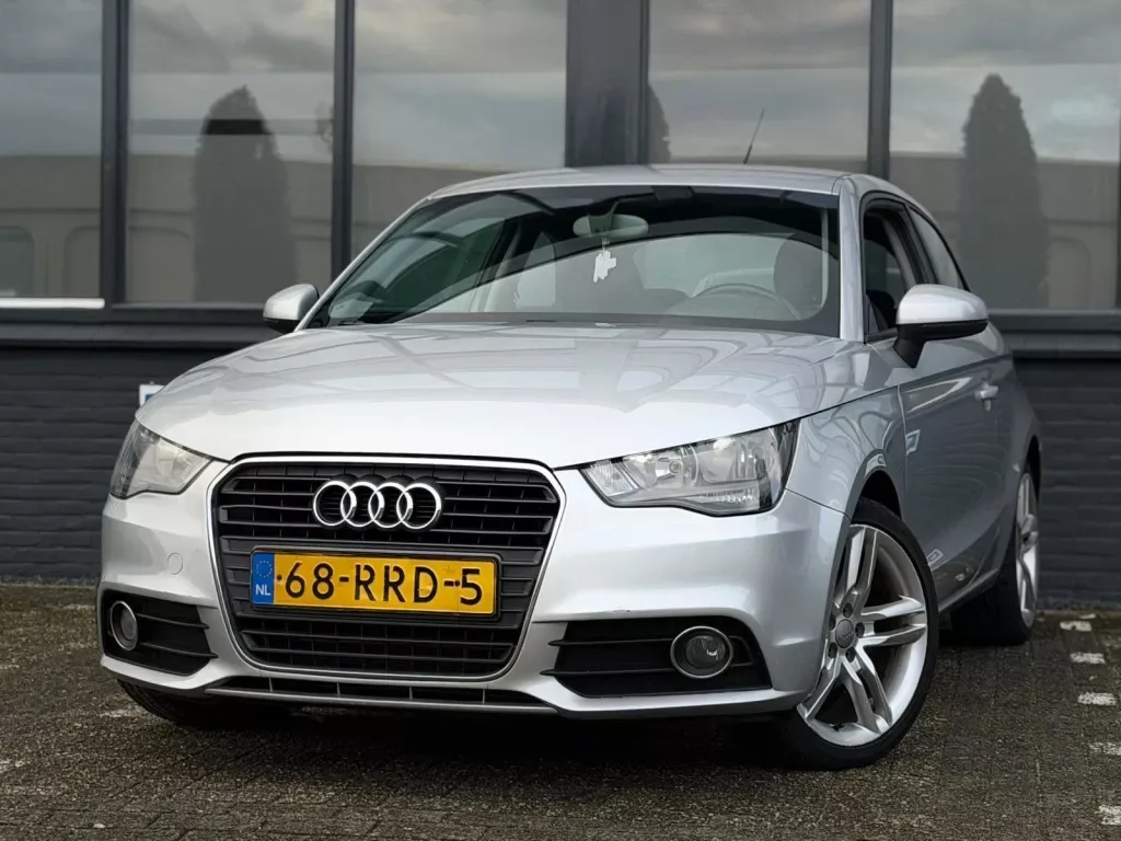 Audi A1 (2011) — foto 1