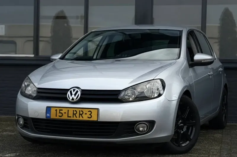 Volkswagen Golf (2010)