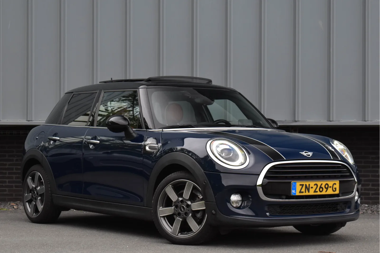 MINI Cooper (2019) — foto 1