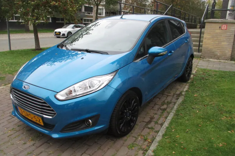 Ford Fiesta (2013)