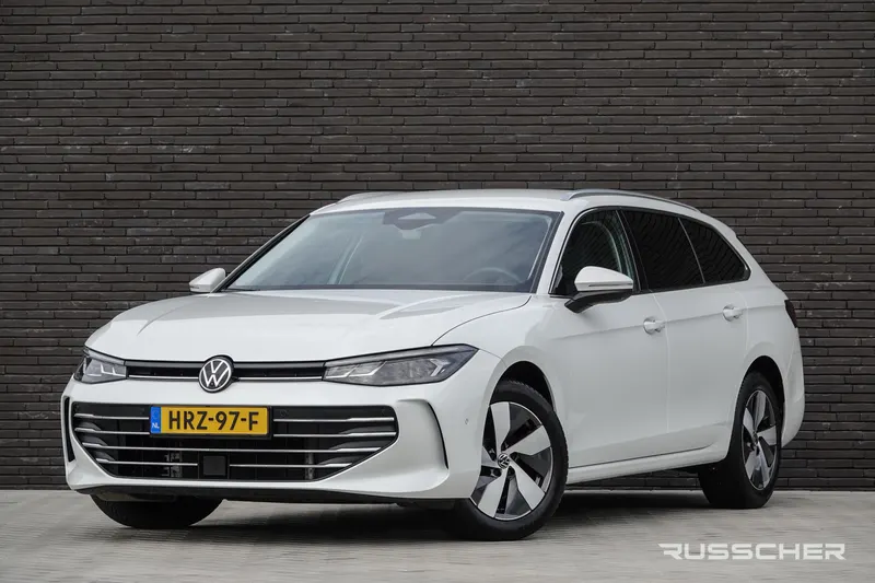 Volkswagen Passat (2024)